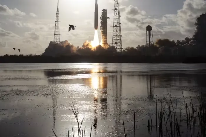 时隔54年,人类再次驶向深空