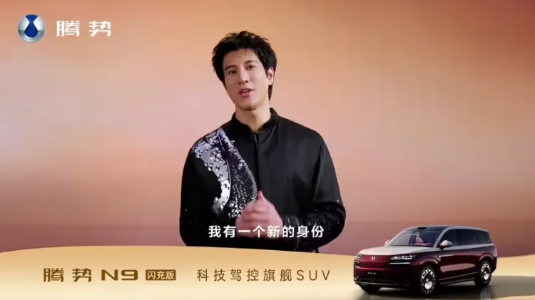 人形机器人连转33小时,分拣快递仍掉链子