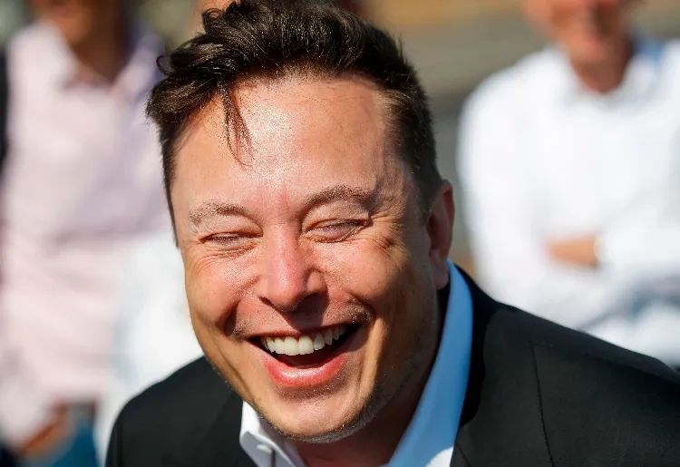 SpaceX披露6.6亿关联交易,拆解“马斯克系”协同逻辑