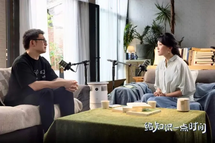 同一症状不同提问,AI为何给出截然不同建议?